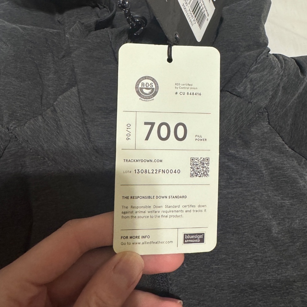 NWT Mountain Hardware stretch down half zip jacket - Picture 5 of 6